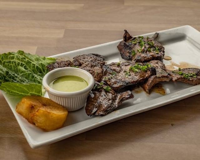 Anticuchos.